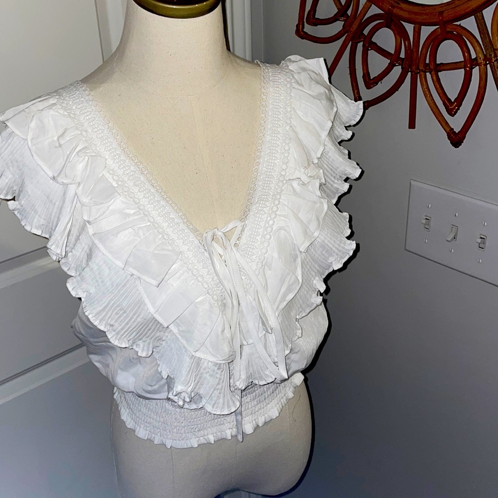 White blouse by DO+BE